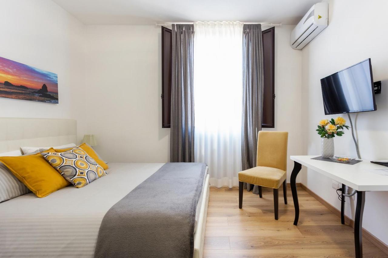 Centre Apartment Grotte Bianche Катанія Екстер'єр фото