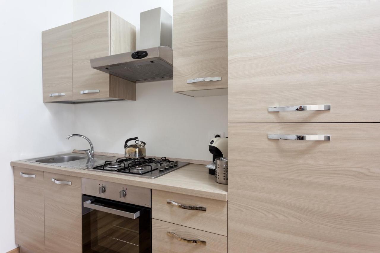 Centre Apartment Grotte Bianche Катанія Екстер'єр фото