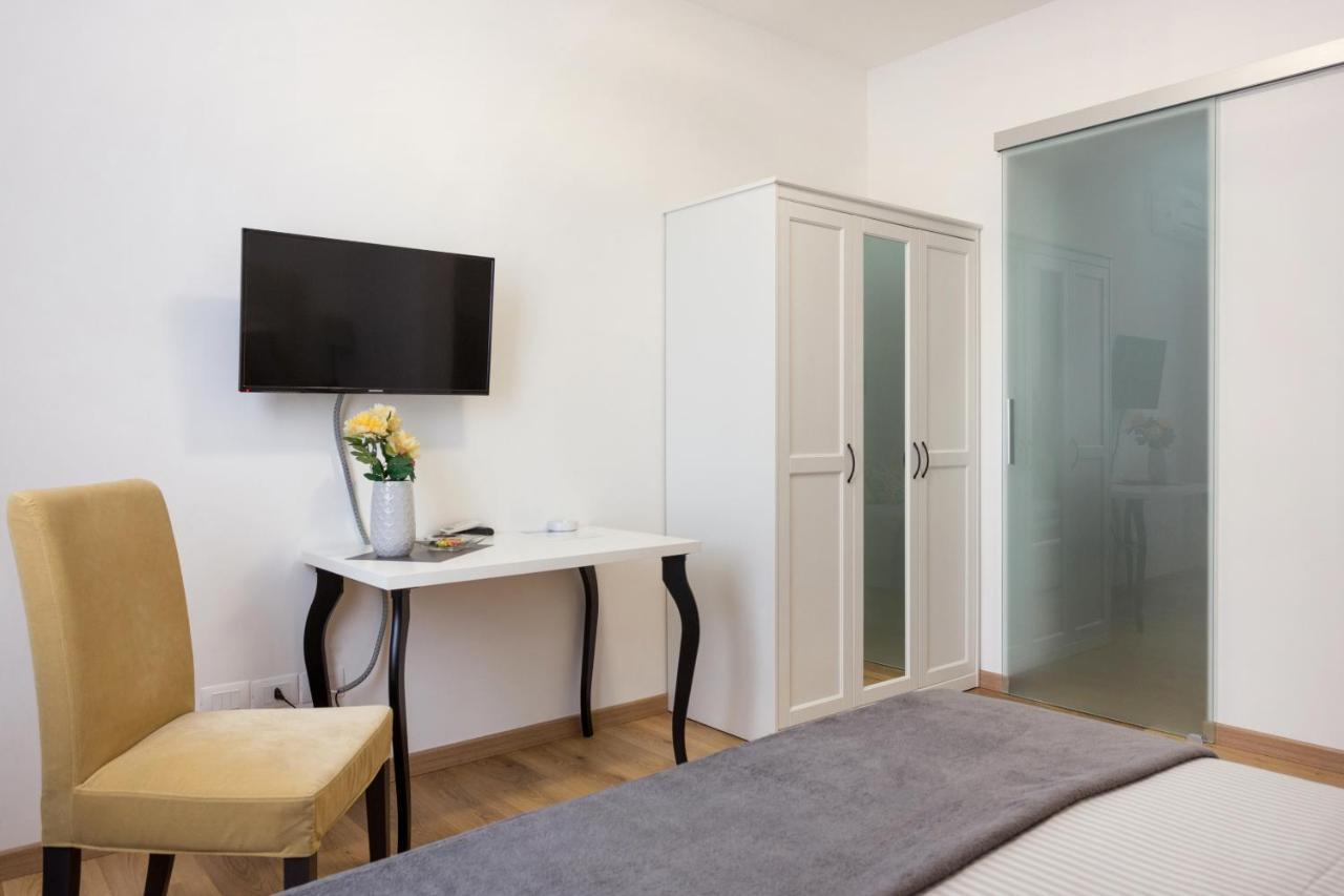 Centre Apartment Grotte Bianche Катанія Екстер'єр фото